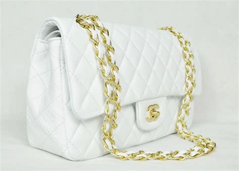 bolsa branca chanel pequena|bolsa Chanel.